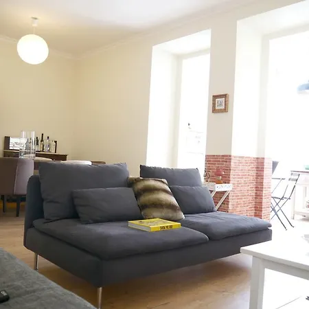 Lejlighed Downtown With Courtyard And Garden *